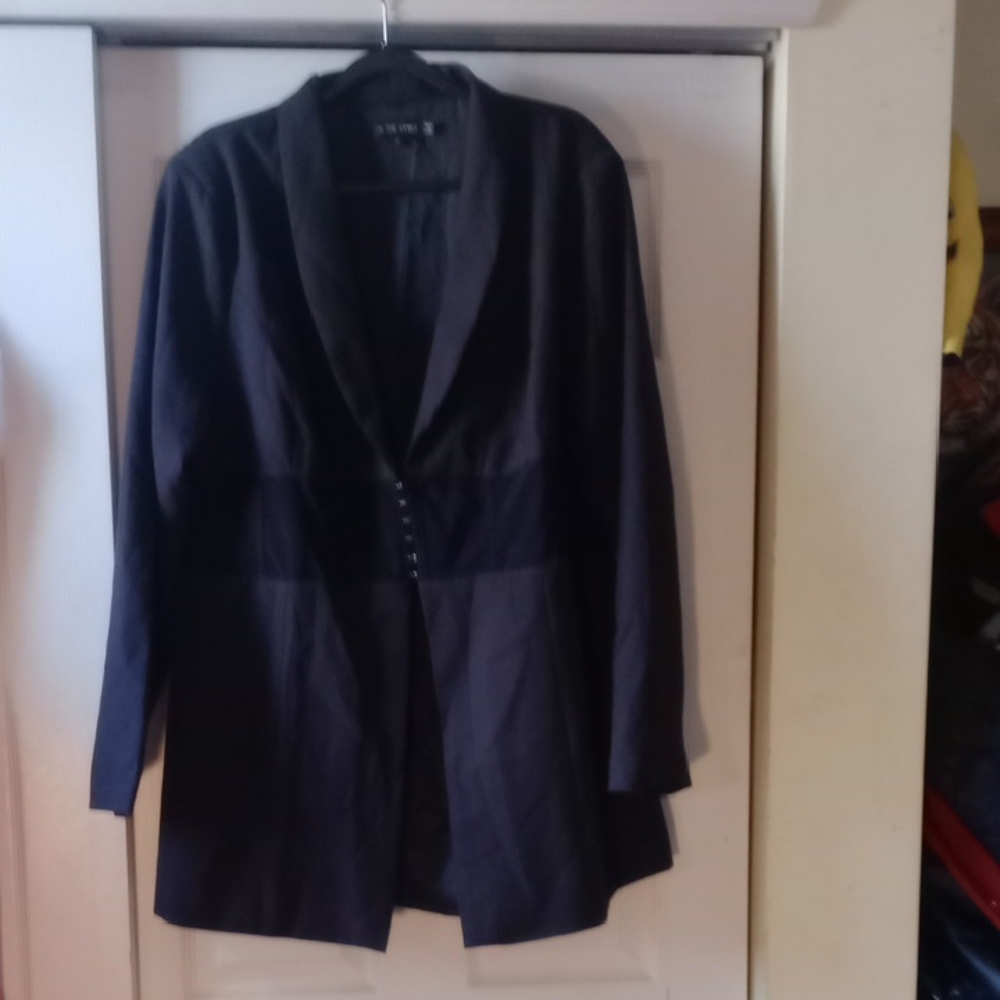 Elegant Black Women's Jacket, Size 20